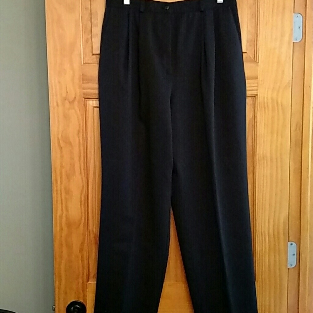 Liz Baker Essentials black dress pants sz 16